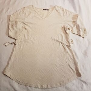 Merrell woman's size large tunic length cream color, EUC